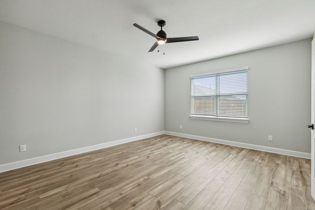 609 Harbor Oaks Drive, Anna, TX 75409