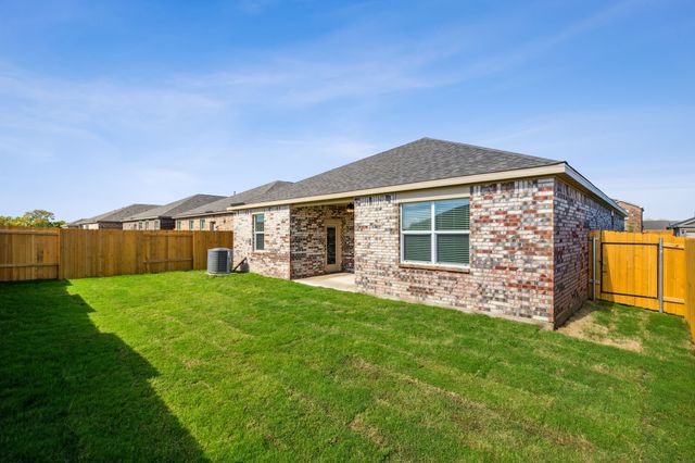 609 Harbor Oaks Drive, Anna, TX 75409