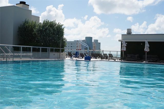 777 N Ocean Drive N323, Hollywood, FL 33019