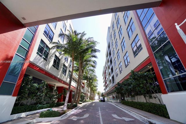 777 N Ocean Drive N323, Hollywood, FL 33019