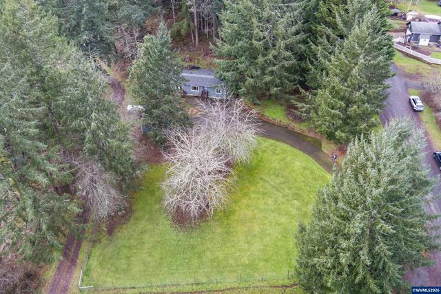 30202 Townsend Rd, Lebanon, OR 97355