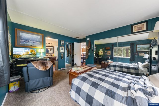 30202 Townsend Rd, Lebanon, OR 97355