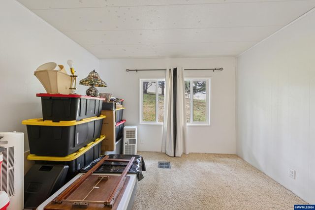 30202 Townsend Rd, Lebanon, OR 97355