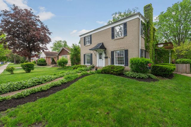 24 N Emerson Street, Mount Prospect, IL 60056