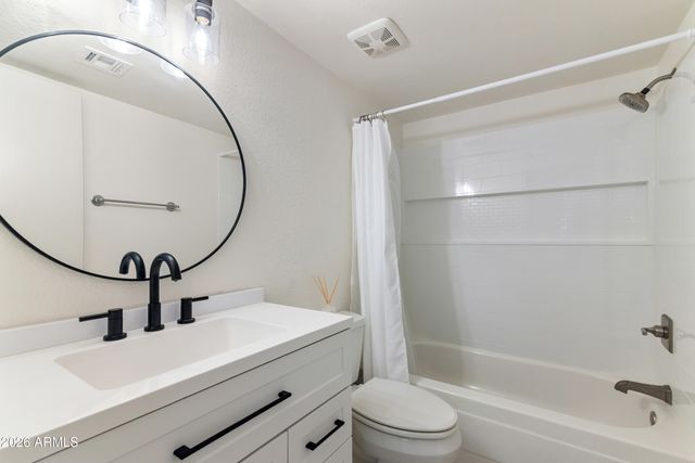 3119 W COCHISE Drive 149, Phoenix, AZ 85051