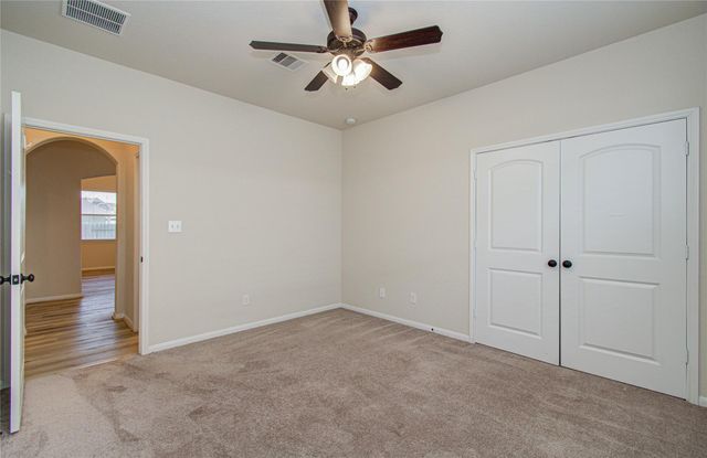 4815 Manila Bay Circle, Baytown, TX 77523