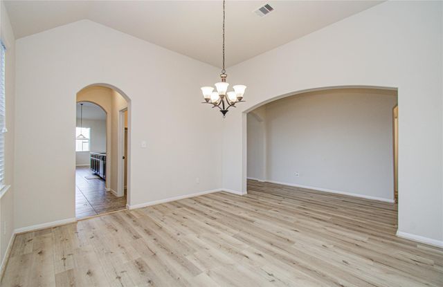 4815 Manila Bay Circle, Baytown, TX 77523