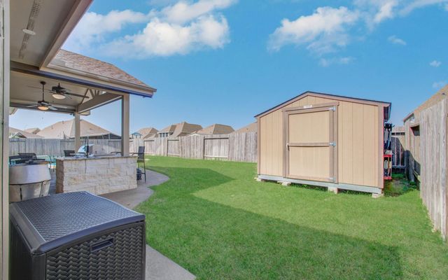 4815 Manila Bay Circle, Baytown, TX 77523