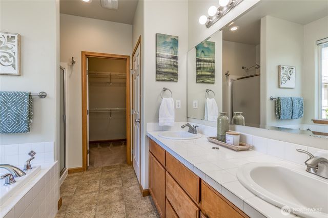 22212 75th Street Ct E, Buckley, WA 98321