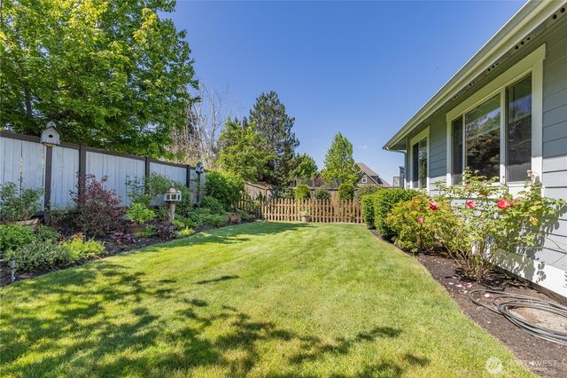 22212 75th Street Ct E, Buckley, WA 98321
