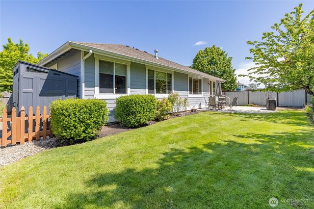 22212 75th Street Ct E, Buckley, WA 98321