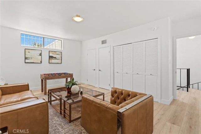 1880 Veteran Avenue 306, Los Angeles, CA 90025