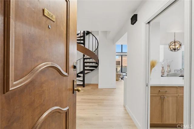 1880 Veteran Avenue 306, Los Angeles, CA 90025