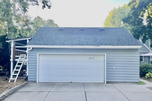 2714 McKinley Street NE, Minneapolis, MN 55418