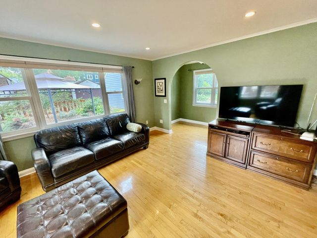 2714 McKinley Street NE, Minneapolis, MN 55418