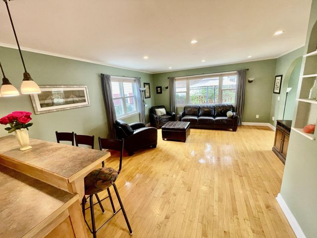 2714 McKinley Street NE, Minneapolis, MN 55418