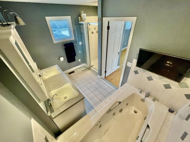 2714 McKinley Street NE, Minneapolis, MN 55418