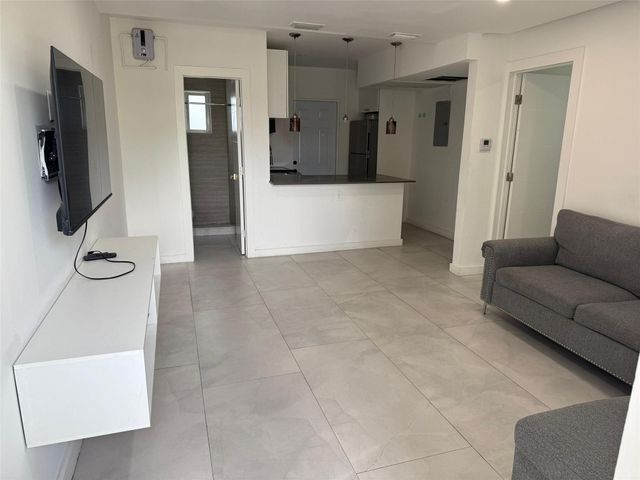2201 Greene Street 1, Hollywood, FL 33020