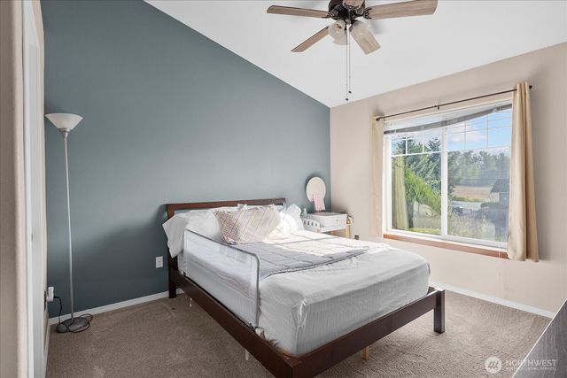 5012 146th Place NE #B202, Marysville, WA 98271