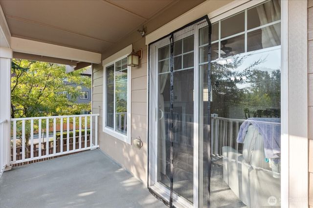 5012 146th Place NE #B202, Marysville, WA 98271