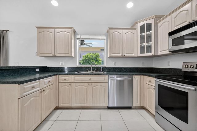 780 Orchid Drive, Royal Palm Beach, FL 33411