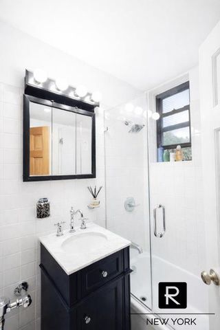 41 Jane St Apt 4B, New York City, NY 10014