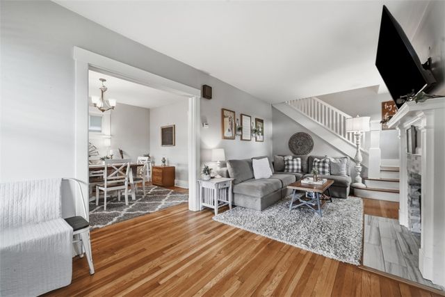 235 Grant Ave, Bellevue, PA 15202