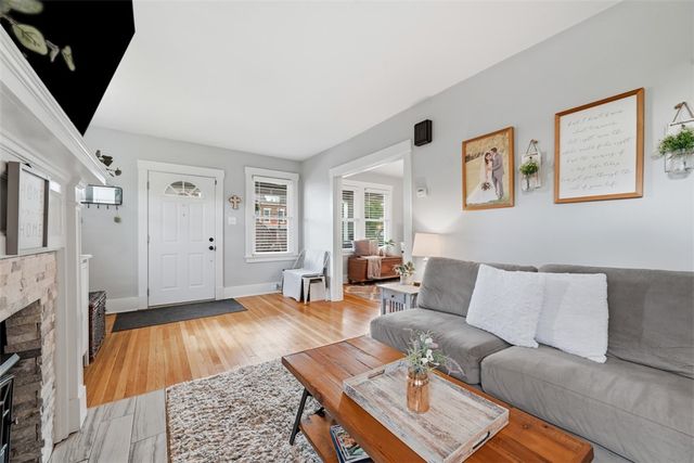 235 Grant Ave, Bellevue, PA 15202