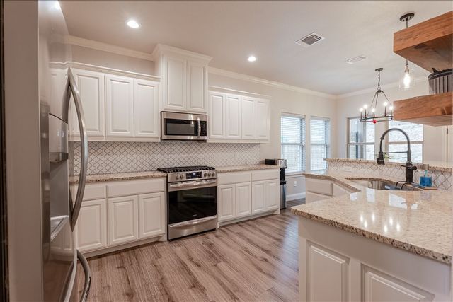 1317 THISTLE HILL Trail, Weatherford, TX 76087