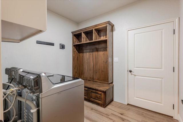 1317 THISTLE HILL Trail, Weatherford, TX 76087