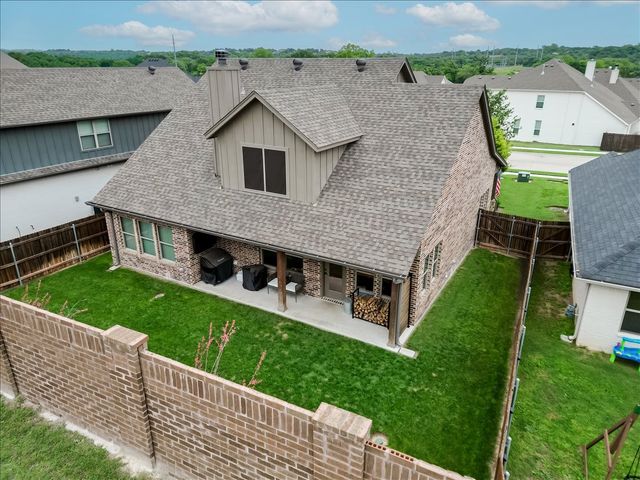 1317 THISTLE HILL Trail, Weatherford, TX 76087