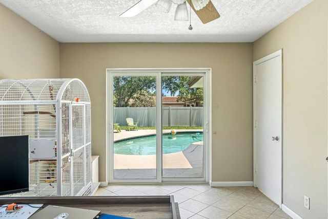 2181 NE 62nd Street, Fort Lauderdale, FL 33308