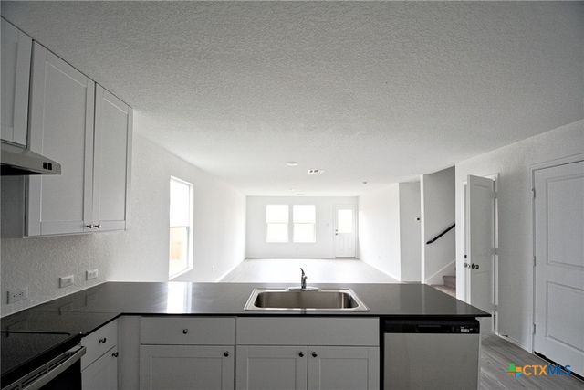 3812 Far Horizon, Seguin, TX 78155
