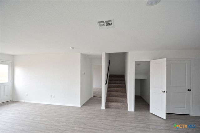 3812 Far Horizon, Seguin, TX 78155