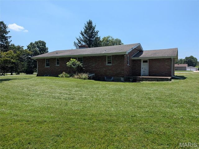 3901 Highway D, Defiance, MO 63341