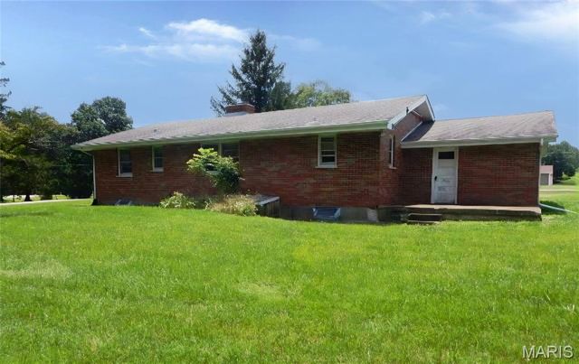 3901 Highway D, Defiance, MO 63341