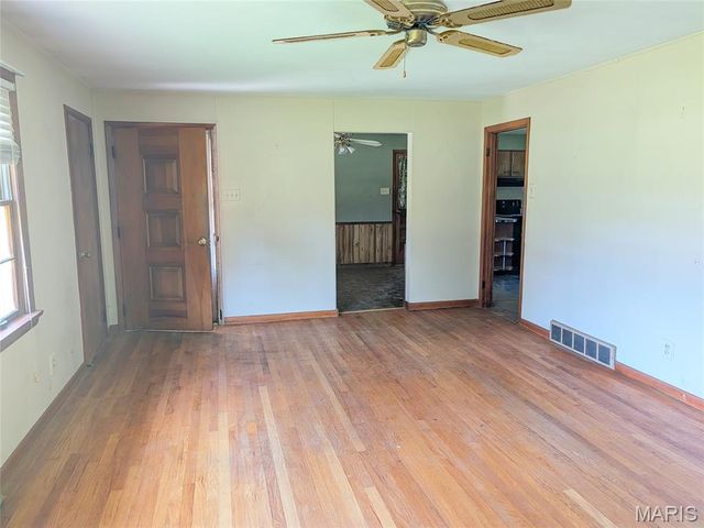 3901 Highway D, Defiance, MO 63341