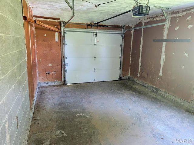 3901 Highway D, Defiance, MO 63341