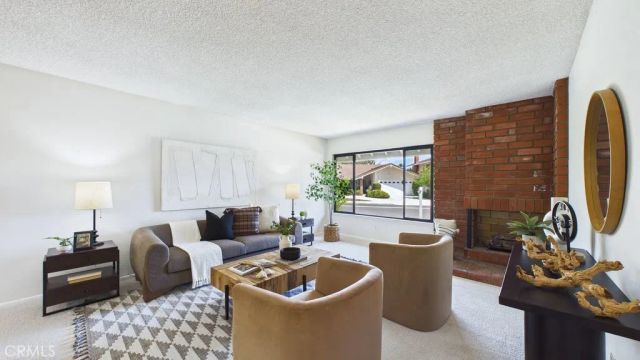 24187 Avenida Crescenta, Valencia, CA 91355