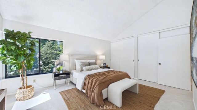 24187 Avenida Crescenta, Valencia, CA 91355