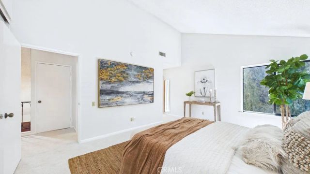 24187 Avenida Crescenta, Valencia, CA 91355