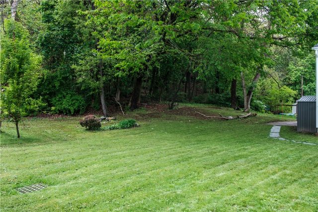 300 4th Avenue, Woonsocket, RI 02895