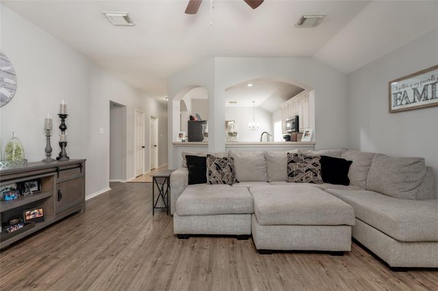 3210 Mystic Port Lane, League City, TX 77573