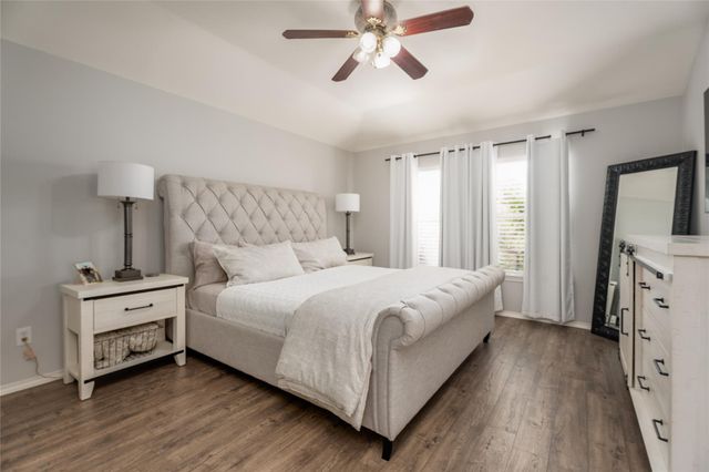 3210 Mystic Port Lane, League City, TX 77573