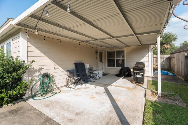 3210 Mystic Port Lane, League City, TX 77573