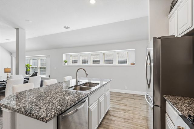 1027 Stockton Drive, Godley, TX 76044