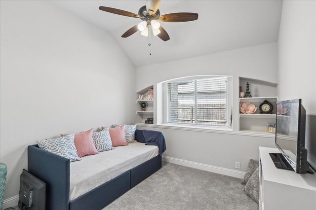 1027 Stockton Drive, Godley, TX 76044