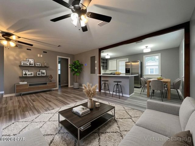 3007 5th Street, Marianna, FL 32446