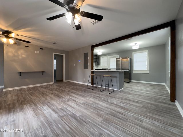 3007 5th Street, Marianna, FL 32446