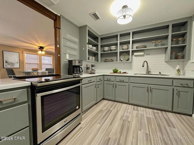 3007 5th Street, Marianna, FL 32446